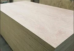Komèsyal Plywood Poplar Nwayo