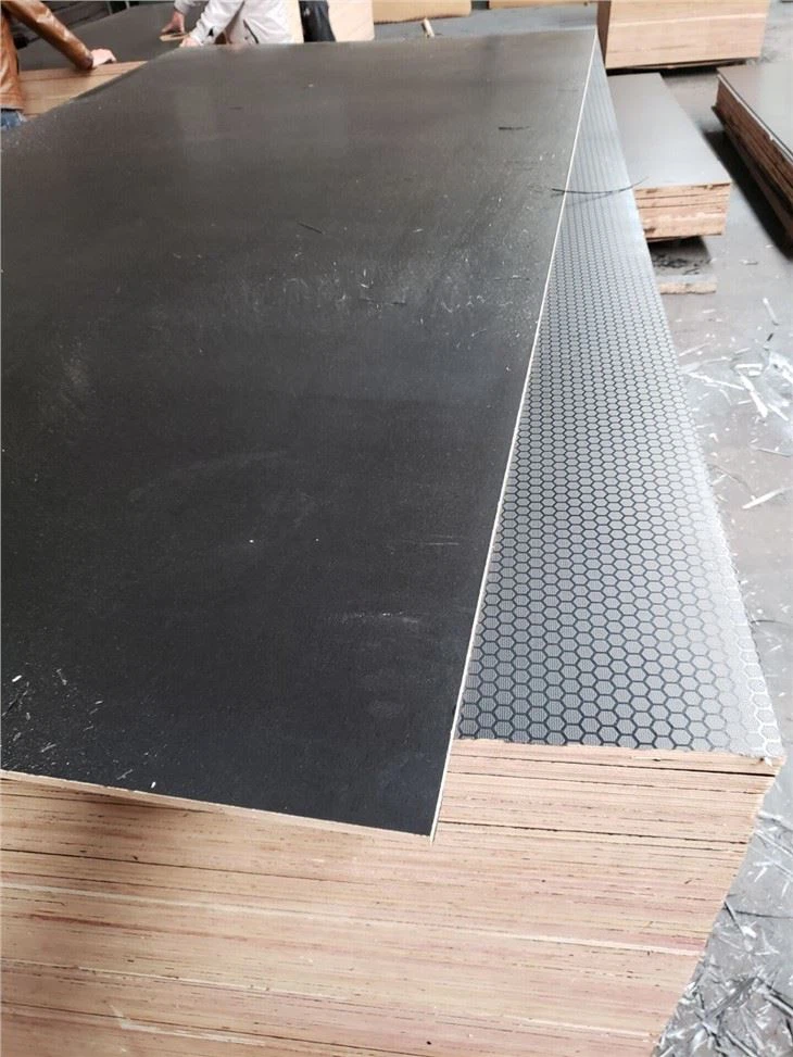 Linyi Film te fè fas plywood pou konstriksyon