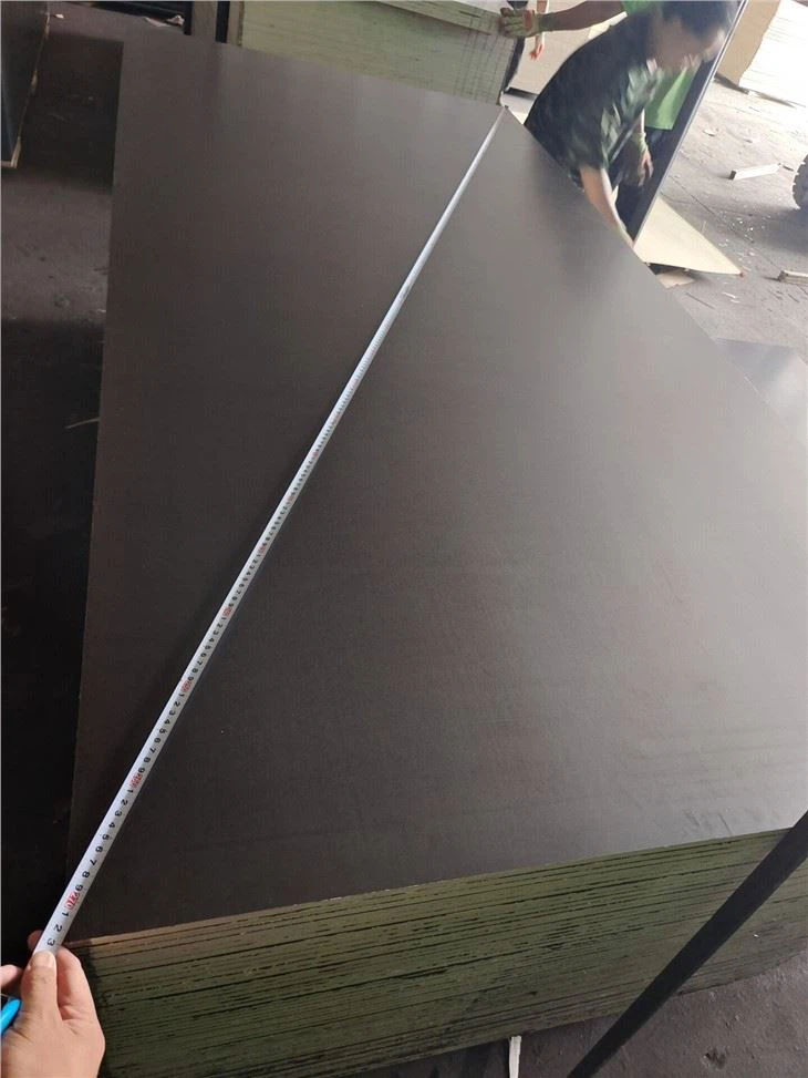 Fenolik Plywood fim te fè fas Plywood 15mm