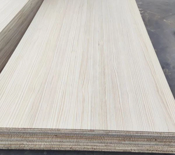 Staight Line Pine Board